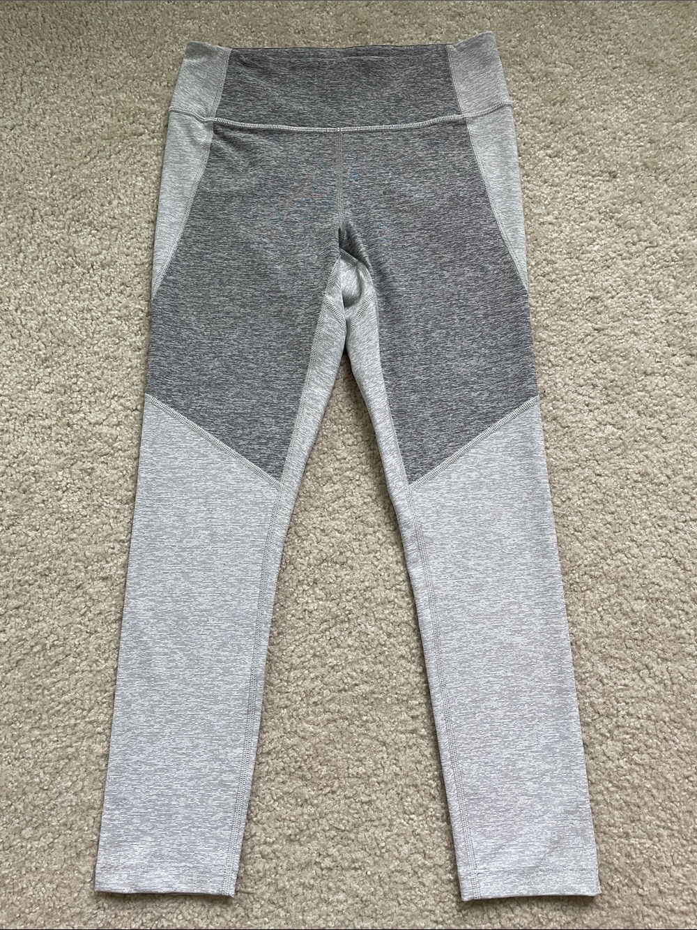 Outdoor Voices Two-Tone Gray Panel Cropped Leggings Small